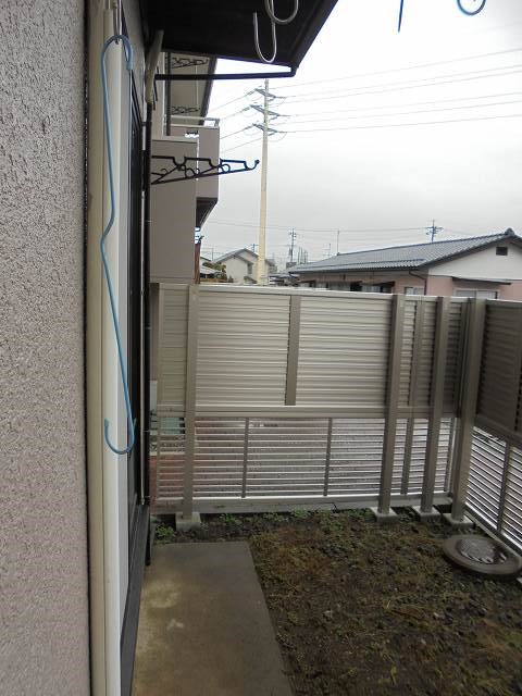 バルコニー　写真は102号室です（参考）
