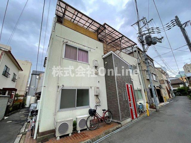 建物外観　外はこのようになっています