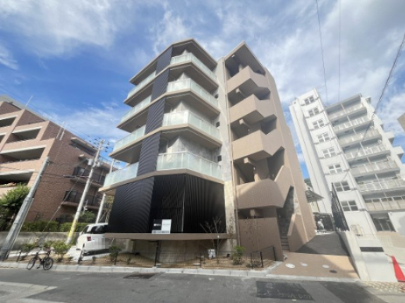 建物外観　落ち着いた雰囲気の外観です