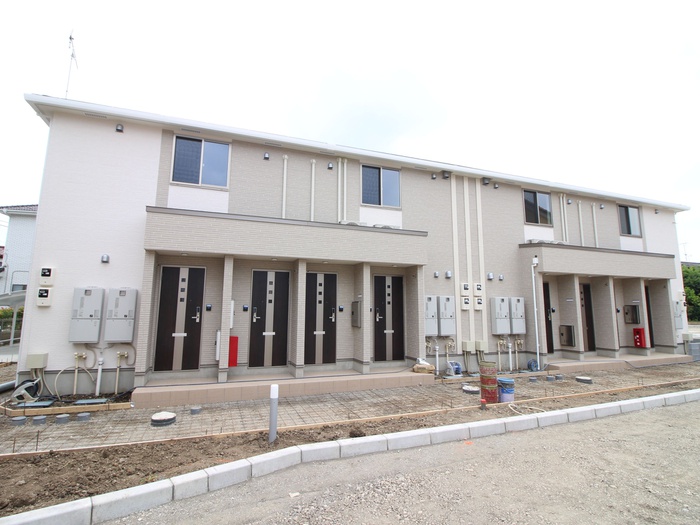 建物外観　建築中