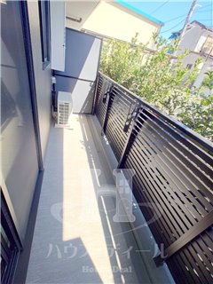 バルコニー　バルコニーがついています