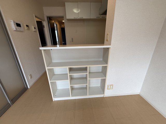 収納　LDK収納