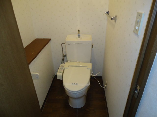 トイレ　シャワー付トイレ