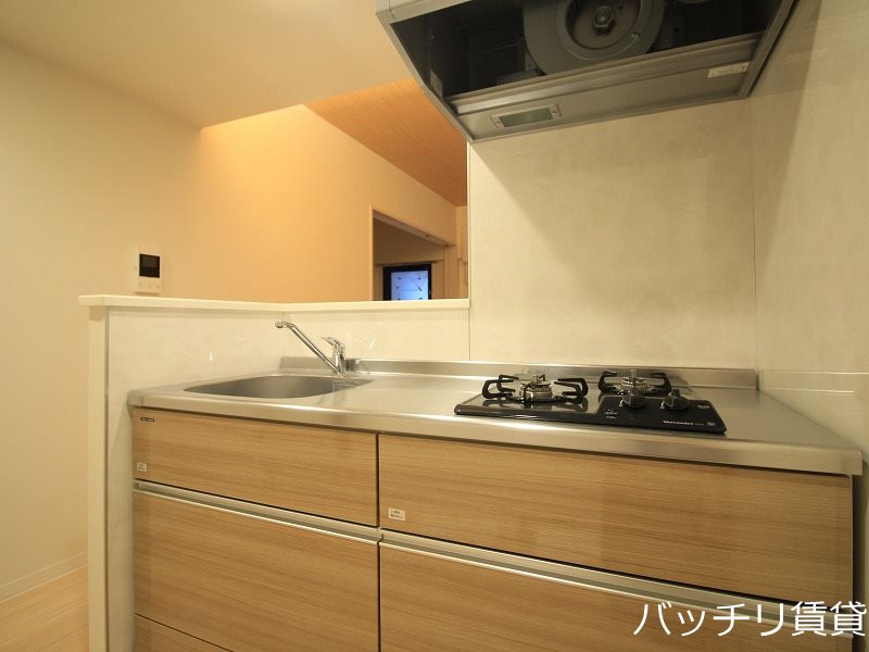 キッチン　※同マンション別部屋写真の為、現状優先。