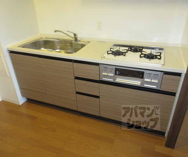 キッチン　便利なシステムキッチン！