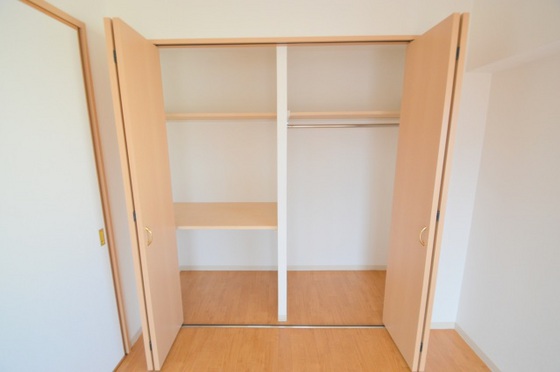 収納　※別部屋の写真です