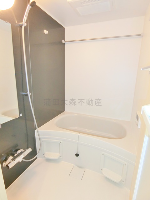 バス・シャワールーム　追焚+浴室乾燥機付きバスルーム　お風呂