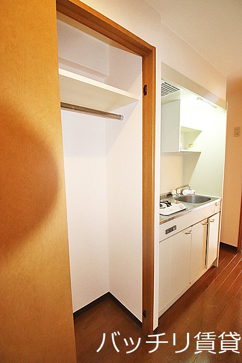 収納　＊画像は別部屋の為イメージ、現状を優先致します。