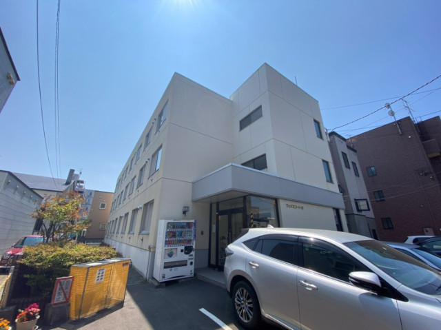 建物外観　札幌市北区北二十二条西「ジュネスコート２２」