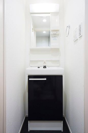 洗面設備　身支度に便利な洗面台♪