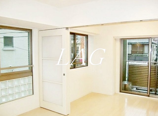 居室・リビング　洋室のお部屋です。