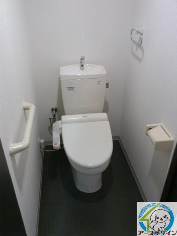 トイレ　※パース写真