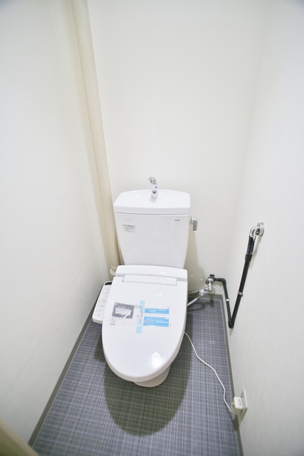 トイレ　清潔感のあるお手洗いです