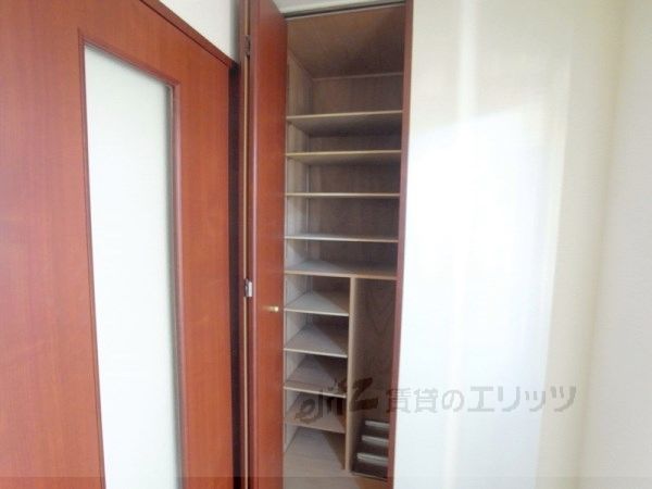 その他設備　下駄箱