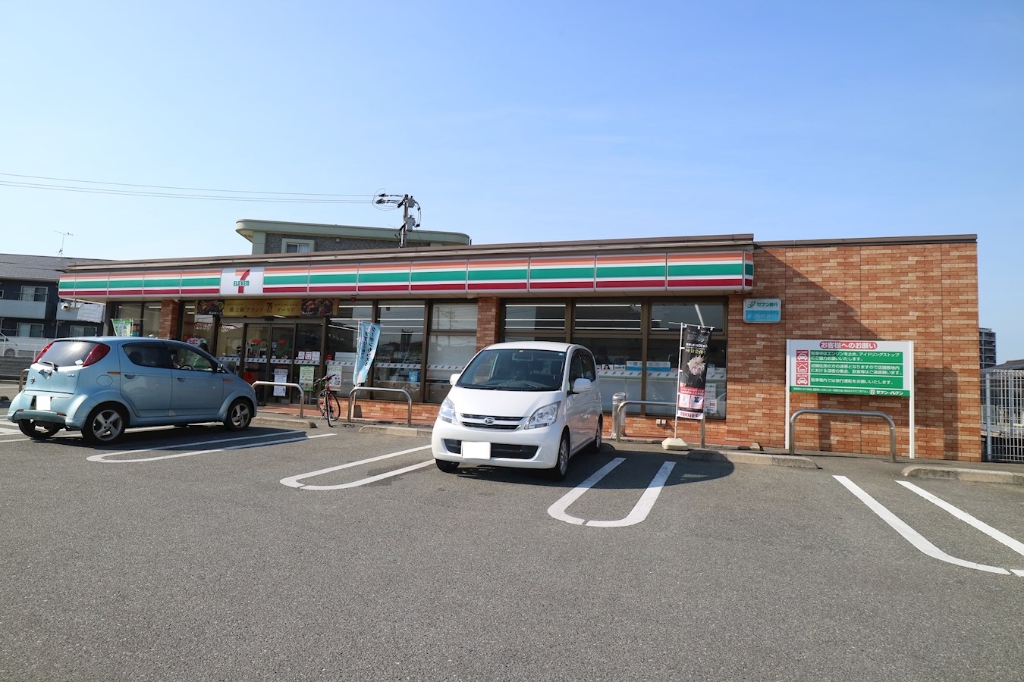 コンビニ　セブンイレブン 福岡早見店（コンビニ）まで157m
