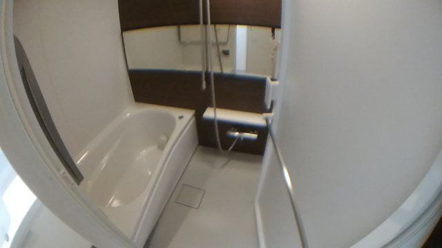 バス・シャワールーム　写真は同タイプ住居です。