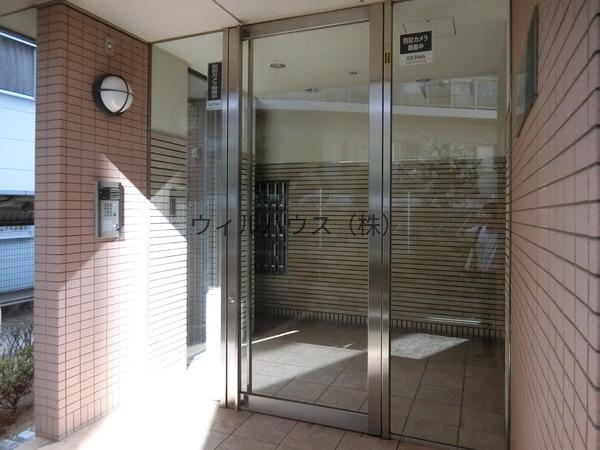 エントランス　オートロック付き！