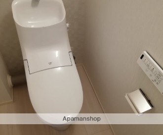 都営新宿線 住吉駅 徒歩3分 12階建 築9年のトイレ写真