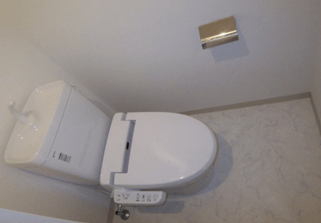 トイレ　※別部屋参考写真