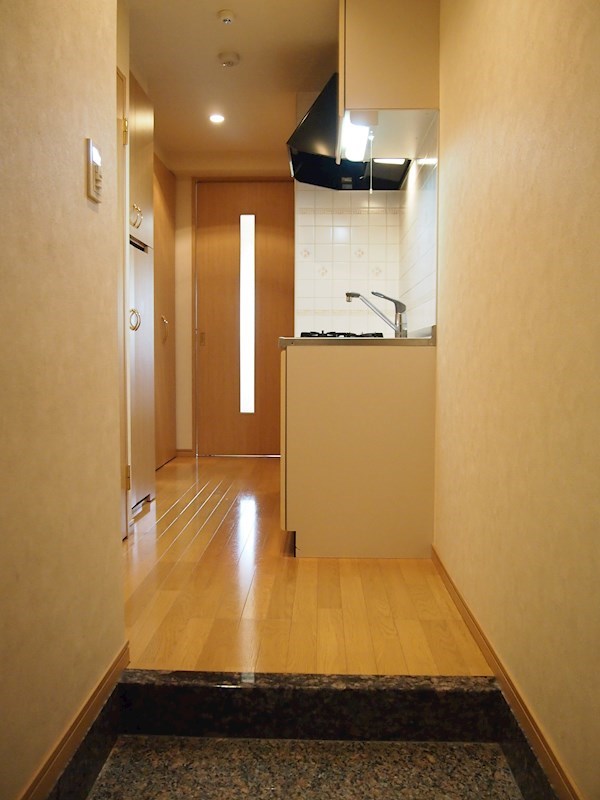 ルーブル蒲田弐番館の玄関写真