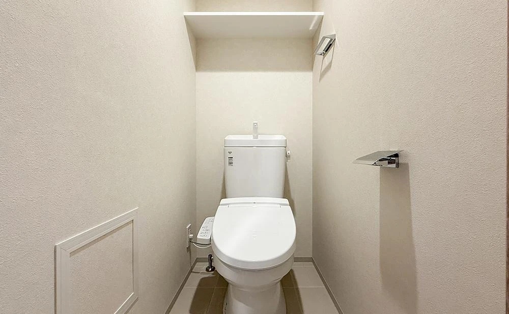 プレサンス レイズ 鶴舞公園のトイレ写真