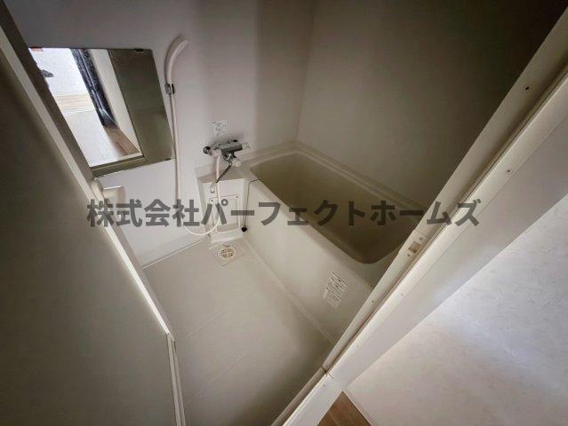 バス・シャワールーム　ゆったり過ごせるお風呂です