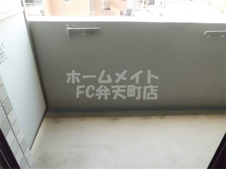 バルコニー　バルコニー