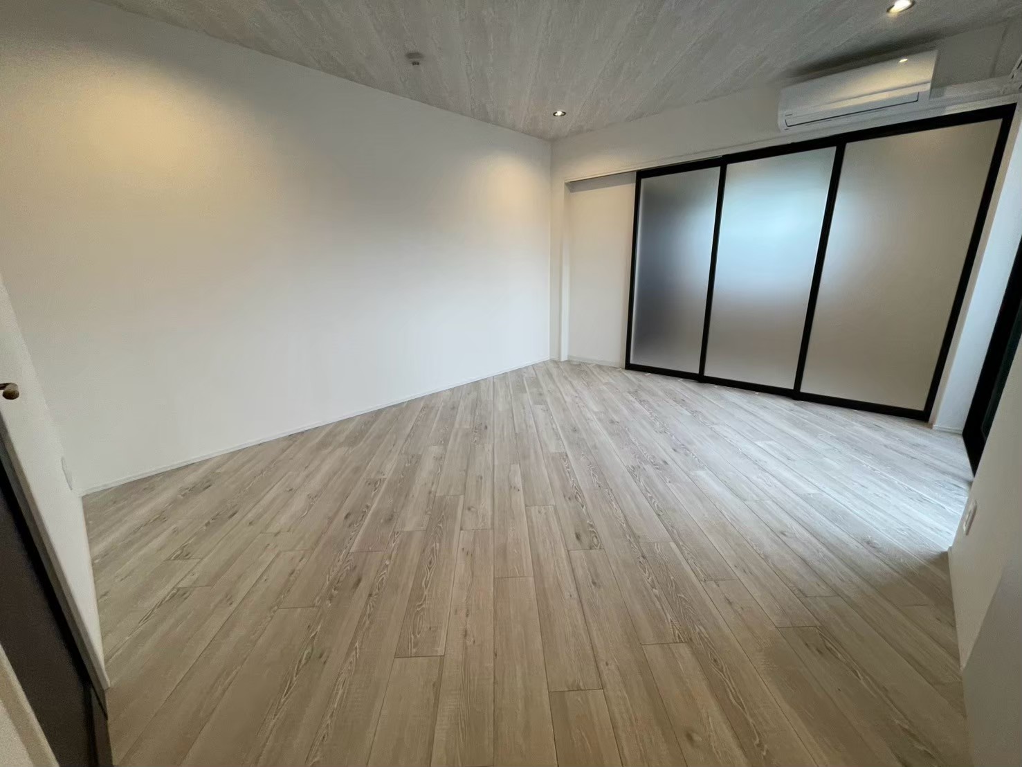 その他共有部分　リビングです※写真は105号室を流用しています