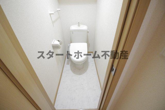 トイレ　トイレもきれいです