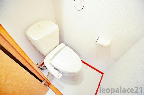 トイレ　バス・トイレ別で快適