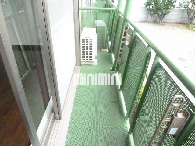 バルコニー　水はけの良いベランダです☆