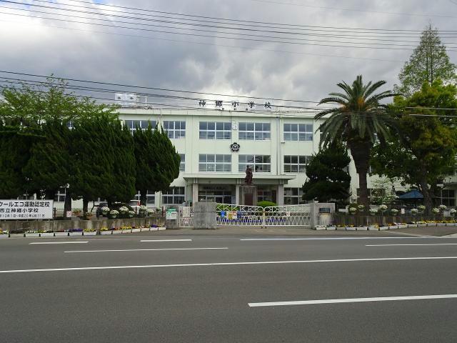 【TKイーストヒルズの小学校】