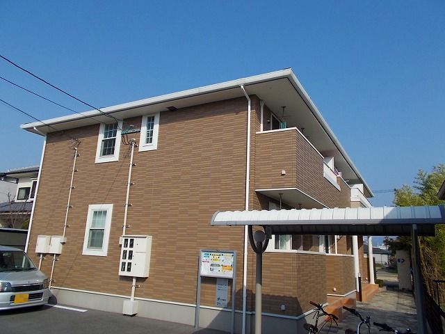 熊本県八代市西松江城町（アパート）の賃貸物件の外観