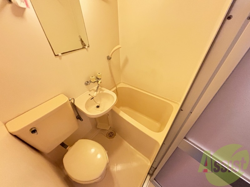 バス・シャワールーム