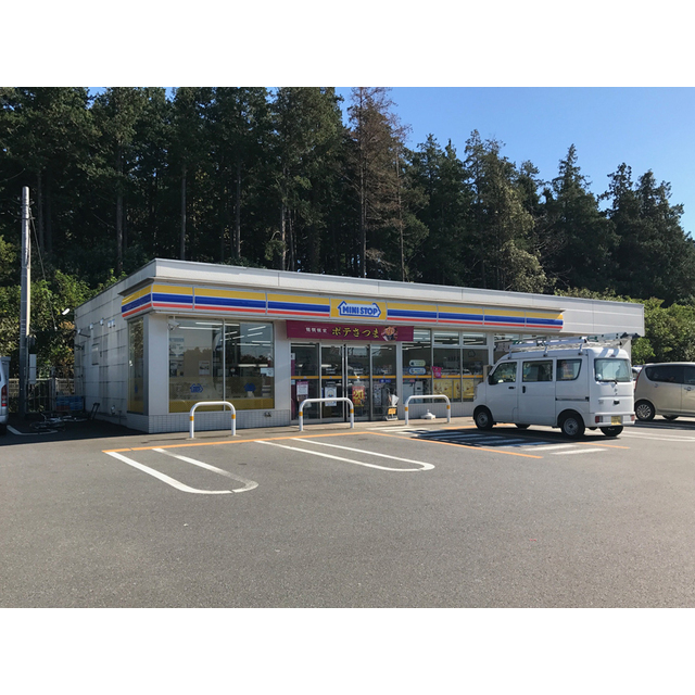 コンビニ　ミニストップつくば稲岡店（コンビニ）まで461m