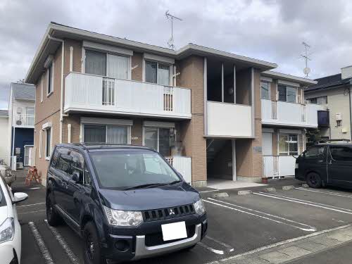 プラージュ（広野）の建物外観