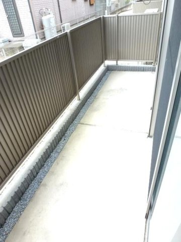 バルコニー　テラス