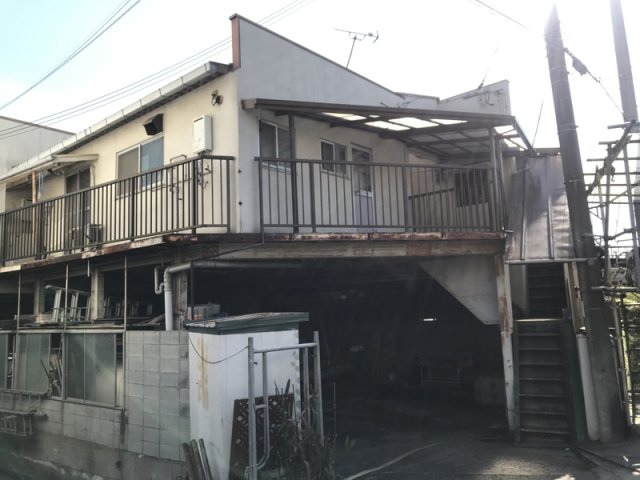 姫路市新在家本町のアパートの建物外観