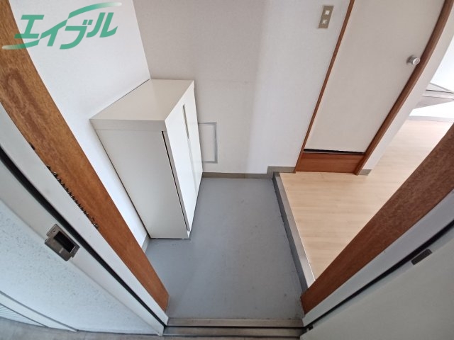 玄関　同物件別室の画像です