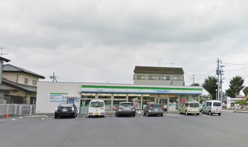 コンビニ　ファミリーマート石岡国府店（コンビニ）まで380m