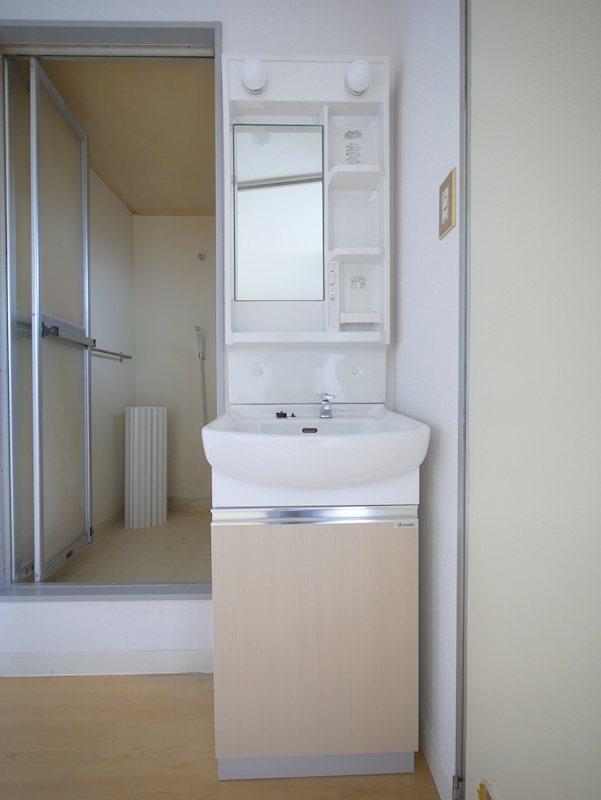 洗面設備　洗面化粧台