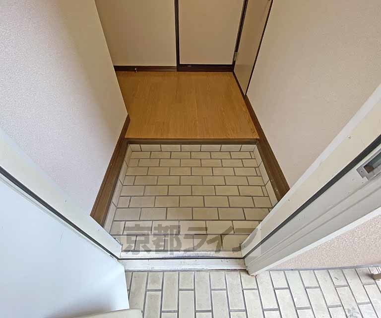 玄関　玄関です。