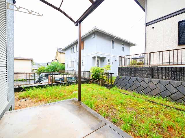 庭　お庭の付いた物件です
