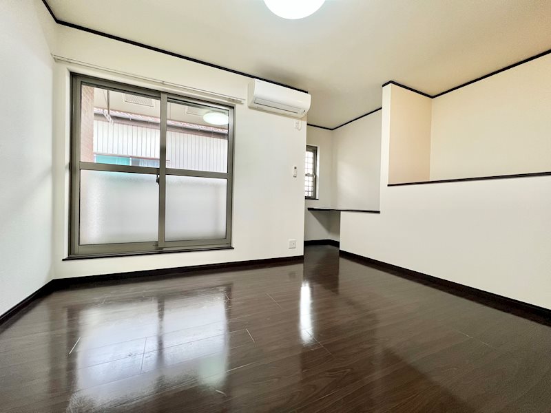 セシボン_内装_0