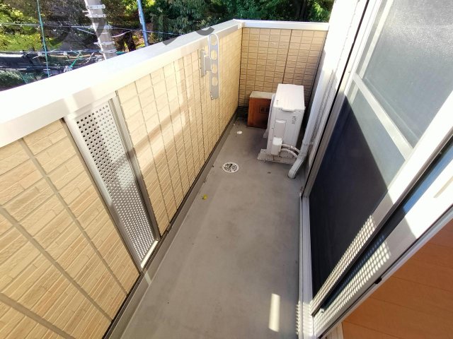 バルコニー　別部屋イメージ