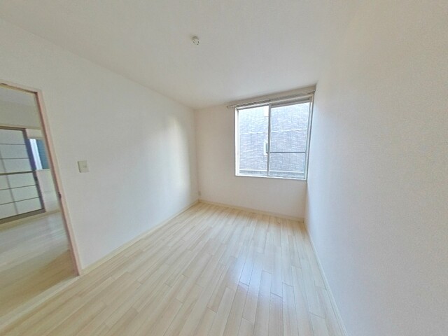 その他部屋・スペース　★【洋室４．６帖】　書斎・寝室としても