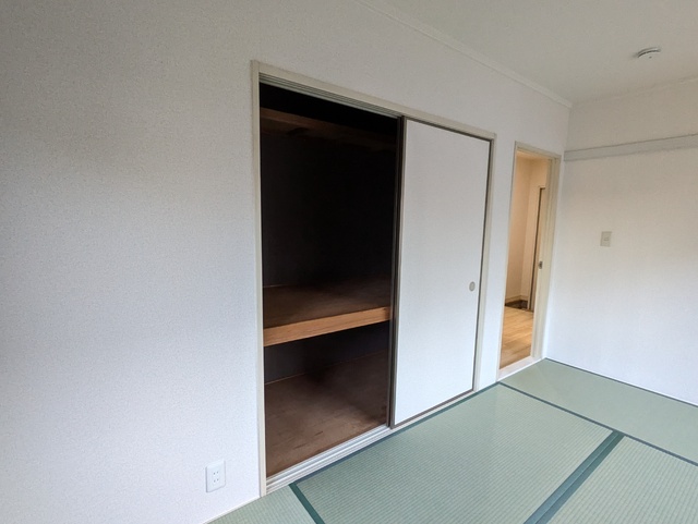 収納　★たっぷり収納スペース★