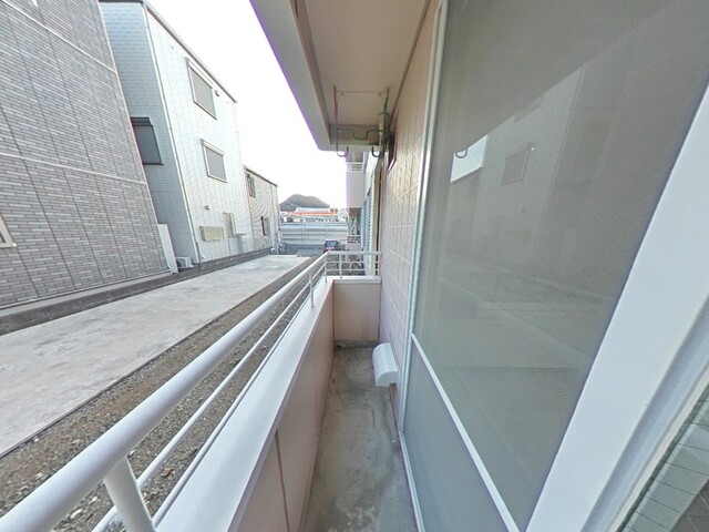 バルコニー　★手早く洗濯物が干せるバルコニー★