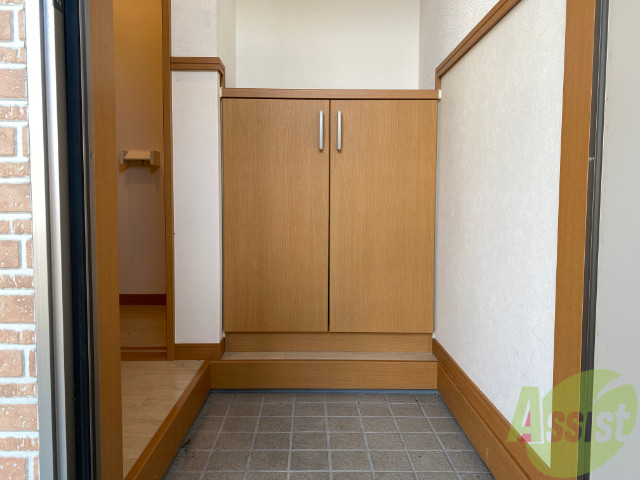 玄関　玄関周りも、広くて使いやすそうな雰囲気ですね。