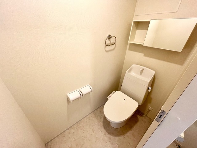 トイレ　シャワー付トイレ